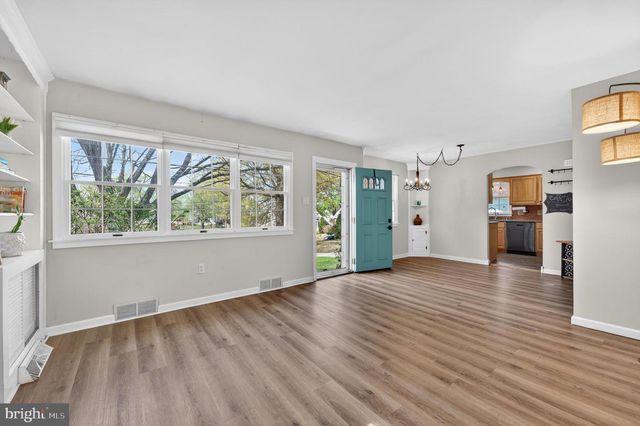 142 EVERGREEN ST, Mount Holly, NJ 08060