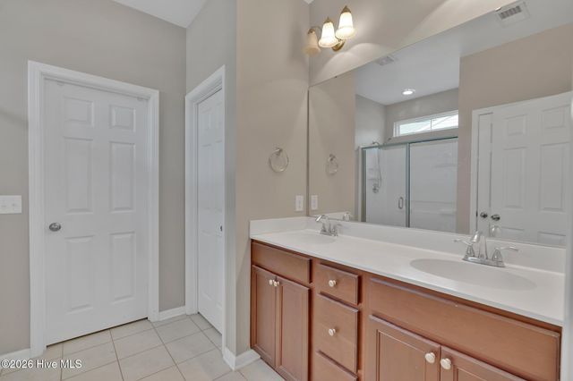 5168 Swashbuckler Way, Southport, NC 28461