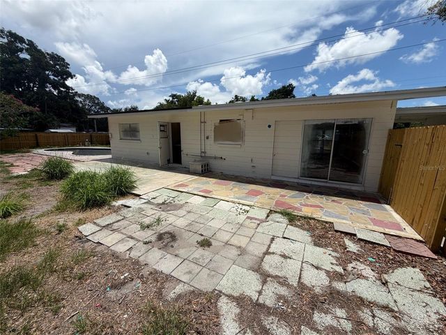 2612 9TH, Bradenton, FL 34205