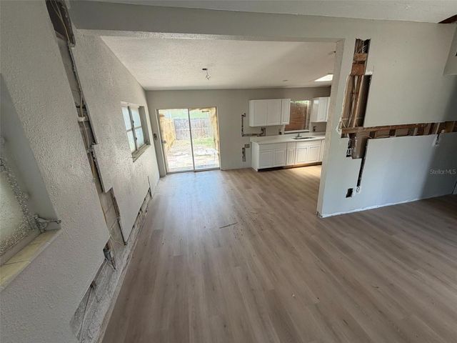 2612 9TH, Bradenton, FL 34205