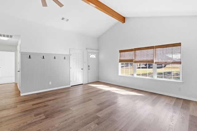 321 E Woody Creek Court, Springtown, TX 76082