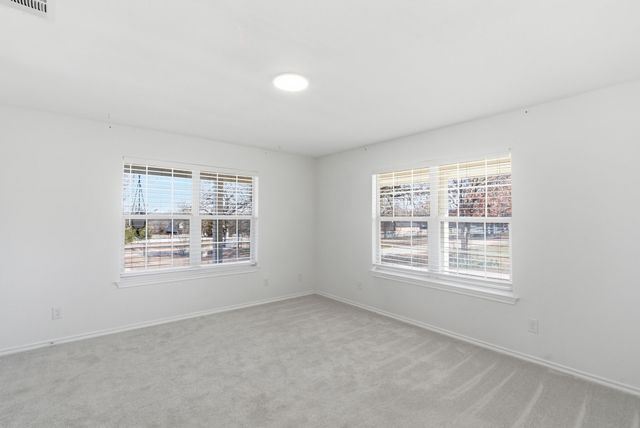 321 E Woody Creek Court, Springtown, TX 76082