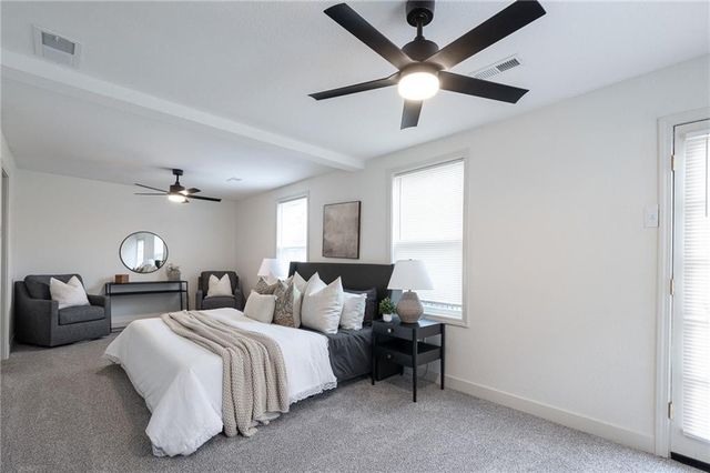 3219 Charlotte Street, Kansas City, MO 64109