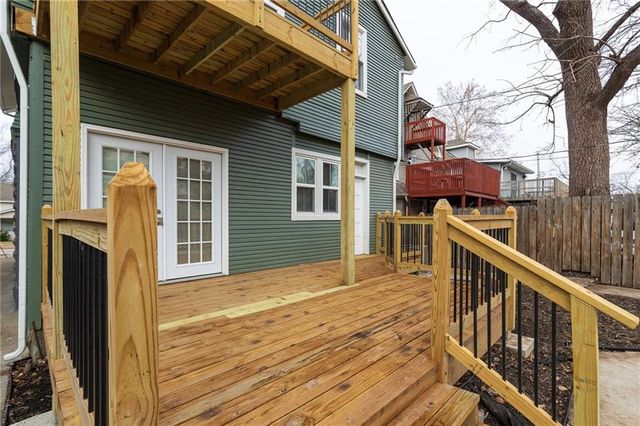 3219 Charlotte Street, Kansas City, MO 64109