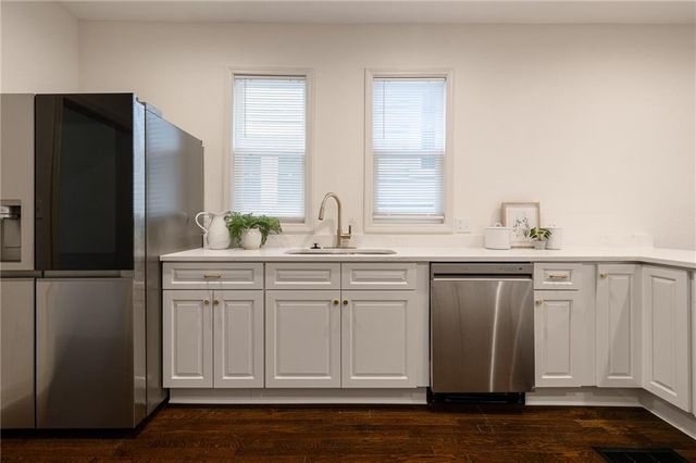 3219 Charlotte Street, Kansas City, MO 64109