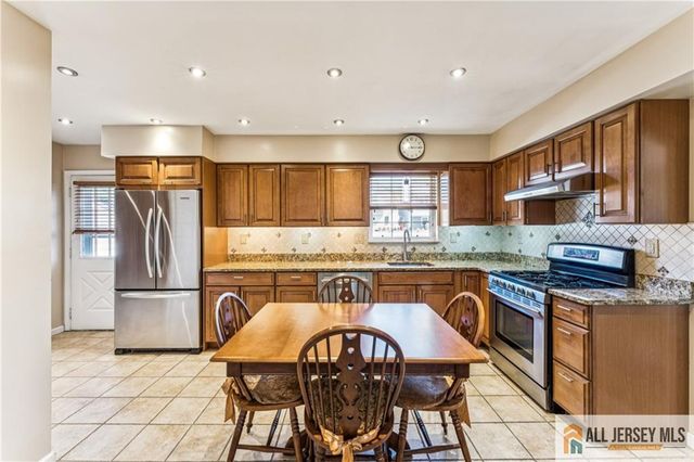 100 Juliette Street, Hopelawn, NJ 08861