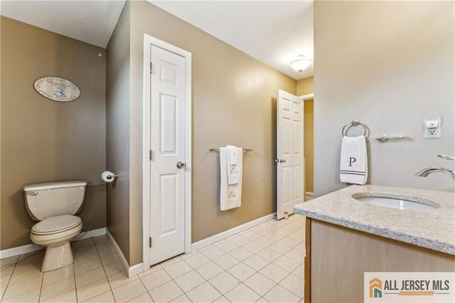 100 Juliette Street, Hopelawn, NJ 08861