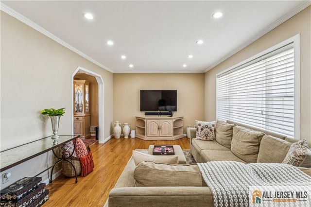 100 Juliette Street, Hopelawn, NJ 08861