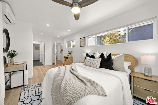 2926 S Bentley Avenue, Los Angeles, CA 90064