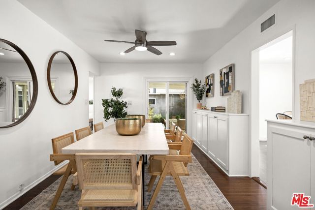 2926 S Bentley Avenue, Los Angeles, CA 90064