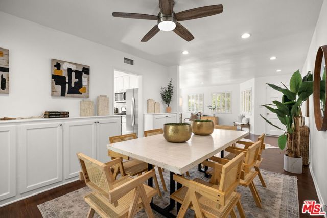 2926 S Bentley Avenue, Los Angeles, CA 90064