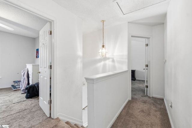 216 Twin Falls Drive, Simpsonville, SC 29680