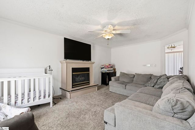 216 Twin Falls Drive, Simpsonville, SC 29680