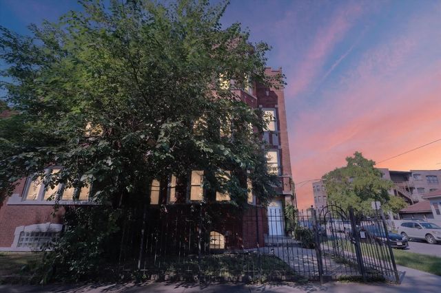 7700 S Laflin Street, Chicago, IL 60620