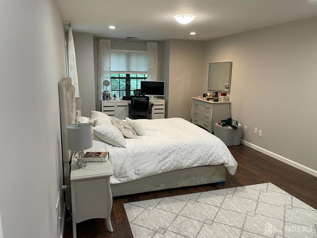 1306 stoneridge Circle, Helmetta, NJ 08828