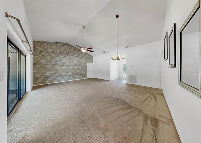 1929 NEW BEDFORD DRIVE, Sun City Center, FL 33573