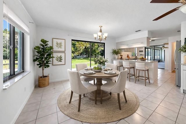 1929 NEW BEDFORD DRIVE, Sun City Center, FL 33573