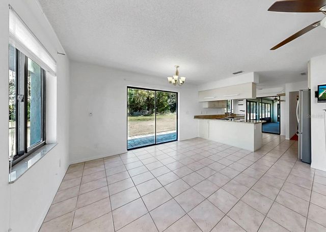 1929 NEW BEDFORD DRIVE, Sun City Center, FL 33573