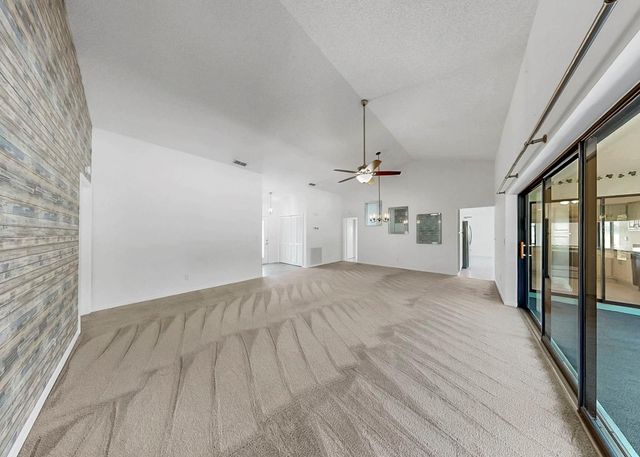 1929 NEW BEDFORD DRIVE, Sun City Center, FL 33573