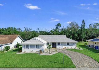 1929 NEW BEDFORD DRIVE, Sun City Center, FL 33573