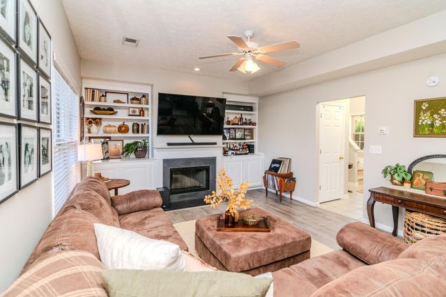 3041 Sewanee Lane, Lexington, KY 40509