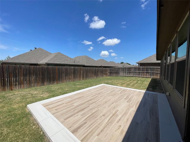 2120 Blakely Court, Fort Worth, TX 76134