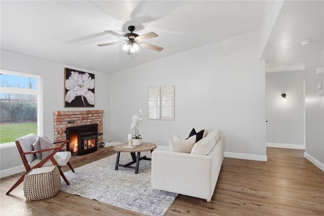 3514 Oakhurst, Merced, CA 95340