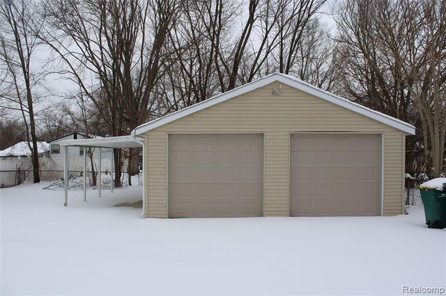 28510 Halecreek Street, Romulus, MI 48174