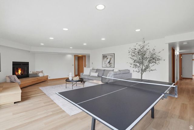 2352 S LAKELINE DR, Salt Lake City, UT 84109
