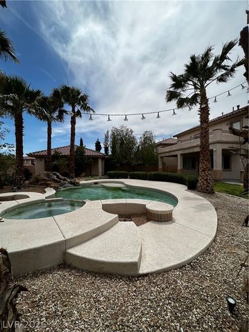 10660 Lago Cantini Street, Las Vegas, NV 89141