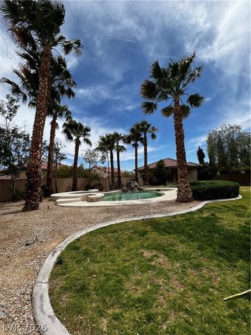 10660 Lago Cantini Street, Las Vegas, NV 89141