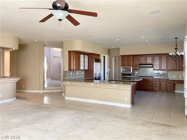 10660 Lago Cantini Street, Las Vegas, NV 89141