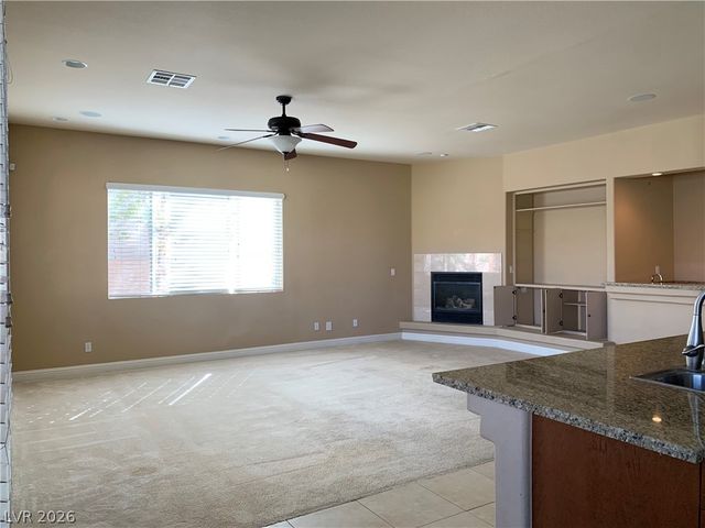 10660 Lago Cantini Street, Las Vegas, NV 89141