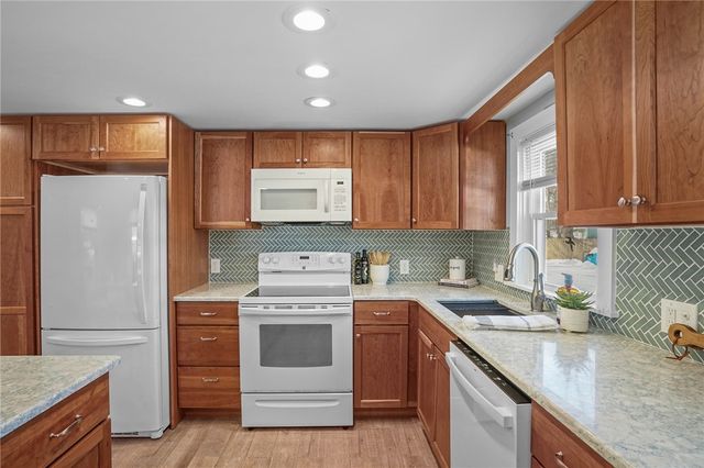 170 Austin Road, North Kingstown, RI 02852