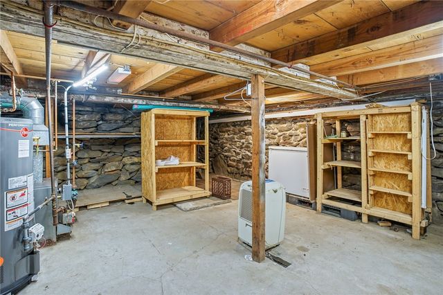 170 Austin Road, North Kingstown, RI 02852