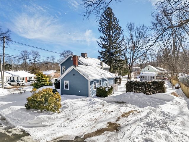 170 Austin Road, North Kingstown, RI 02852