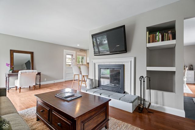 10306 New Jersey Street, Carmel, IN 46280