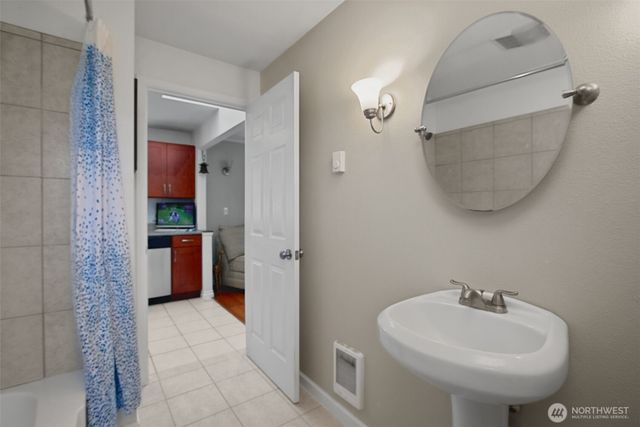 9006 Lawndale Avenue SW, Lakewood, WA 98498