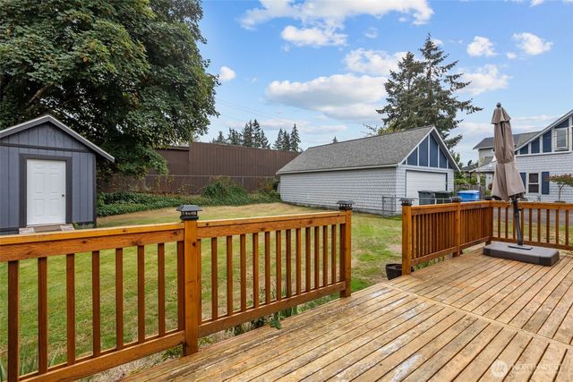 9006 Lawndale Avenue SW, Lakewood, WA 98498