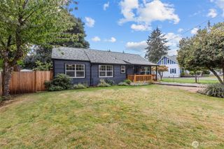 9006 Lawndale Avenue SW, Lakewood, WA 98498