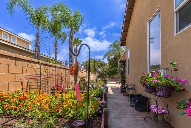 43922 Country Ridge Court, Temecula, CA 92592