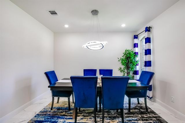 731 Expedition WAY, Round Rock, TX 78665