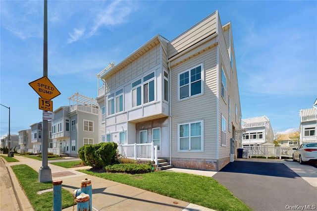6910 Beach Front Road, Arverne, NY 11692