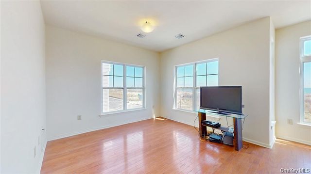 6910 Beach Front Road, Arverne, NY 11692