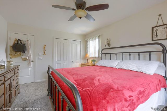 1581 Old Plank Road, Milford, MI 48381