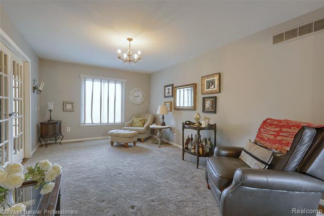 1581 Old Plank Road, Milford, MI 48381