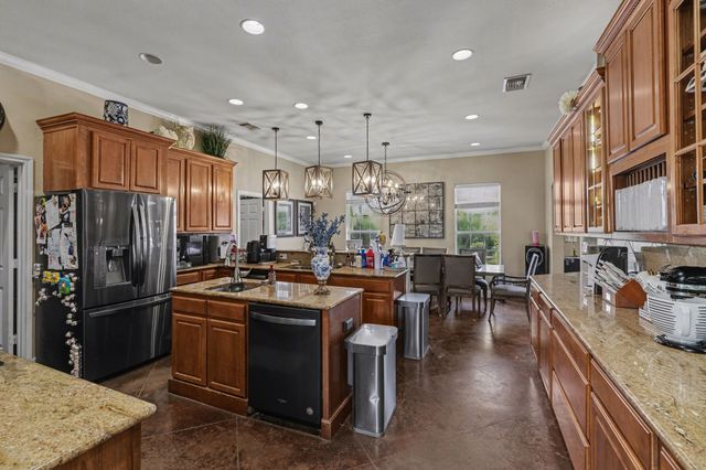 1751 Stacy Road, Fairview, TX 75069