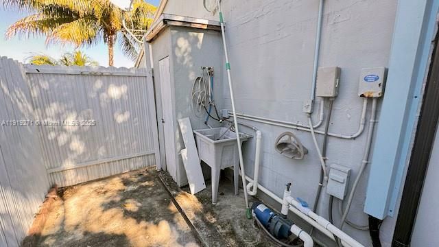 6980 Scott St 0, Hollywood, FL 33024