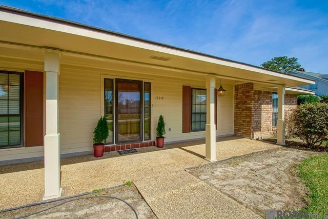 12215 S Lake Sherwood Ave, Baton Rouge, LA 70816