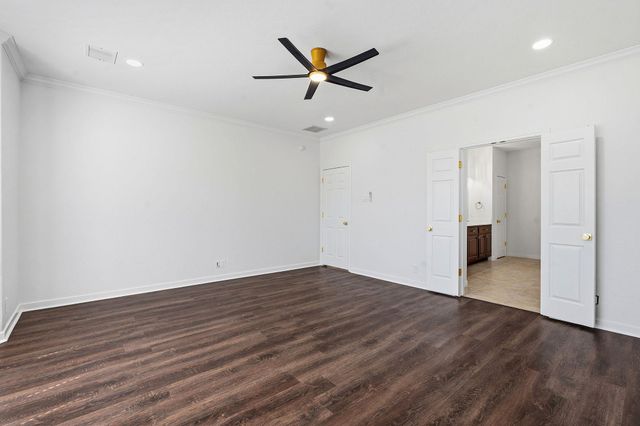 901 Ambrose DR, Pflugerville, TX 78660